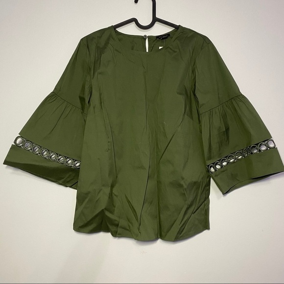 🍋NWT ANN TAYLOR Lacy Flare Sleeve In Dusty Olive - Picture 2 of 7